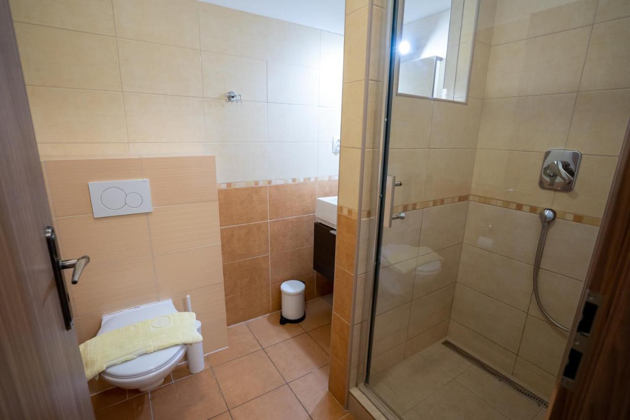 Penzion Toscana Nitra Ngoại thất bức ảnh
