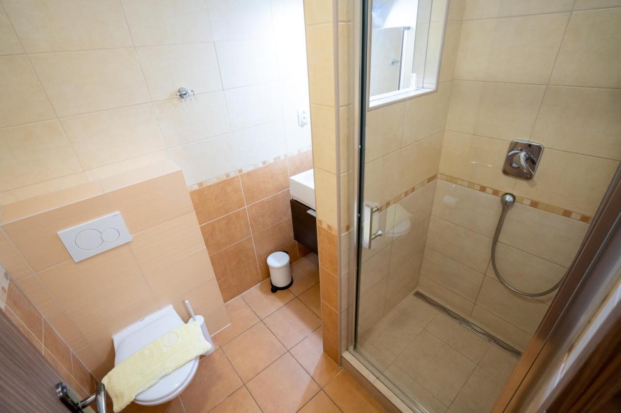 Penzion Toscana Nitra Ngoại thất bức ảnh