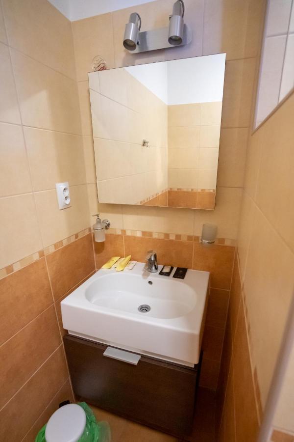 Penzion Toscana Nitra Ngoại thất bức ảnh