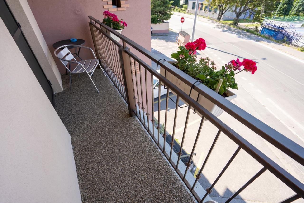 Penzion Toscana Nitra Ngoại thất bức ảnh